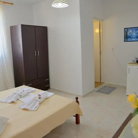 Xrissi Ammos Guest house *